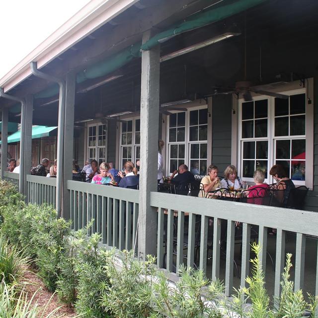 The Tap Room at Dubsdread outdoor dining