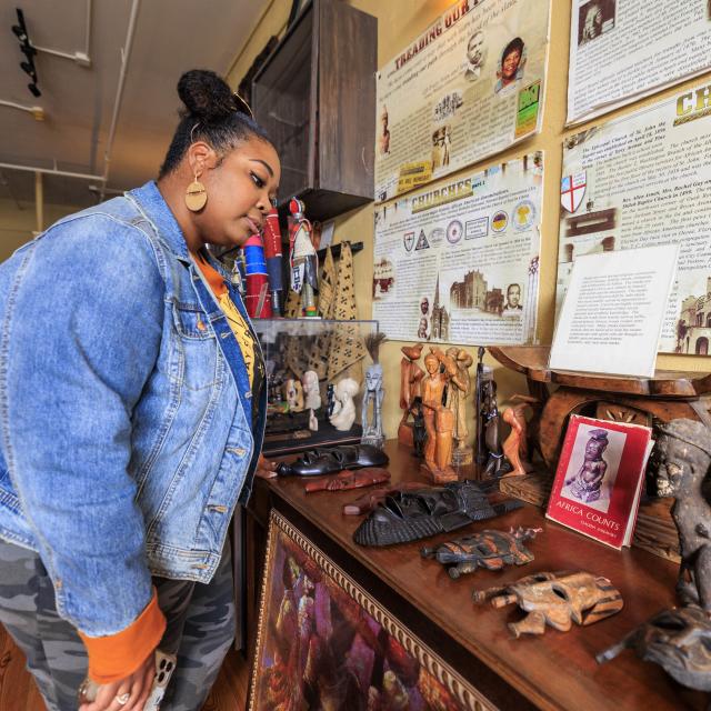 Influencer Katrina Dandridge visits Wells’Built Museum